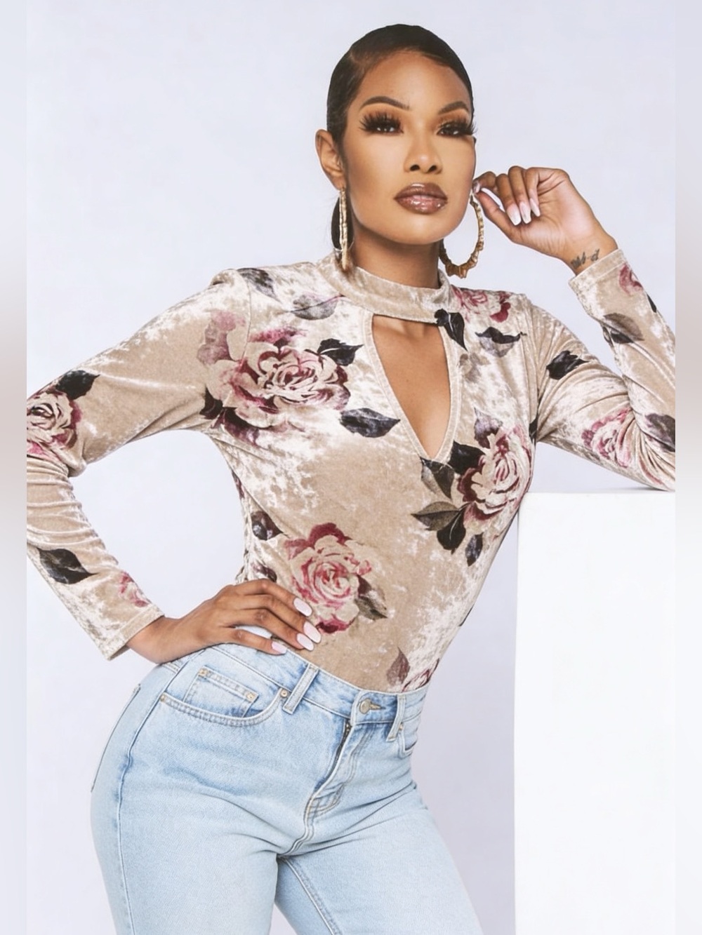 Charlotte Russe Taupe Crushed Velvet Floral Keyhole Bodysuit